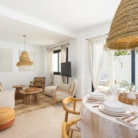 Esencia Marbella Private Pool Ferienhaus