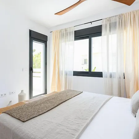 Esencia Marbella Private Pool * إِستيبونا